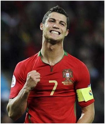 一场比一场失落！前鹈鹕与独行侠内线球员在意大利队中的表现令人失望